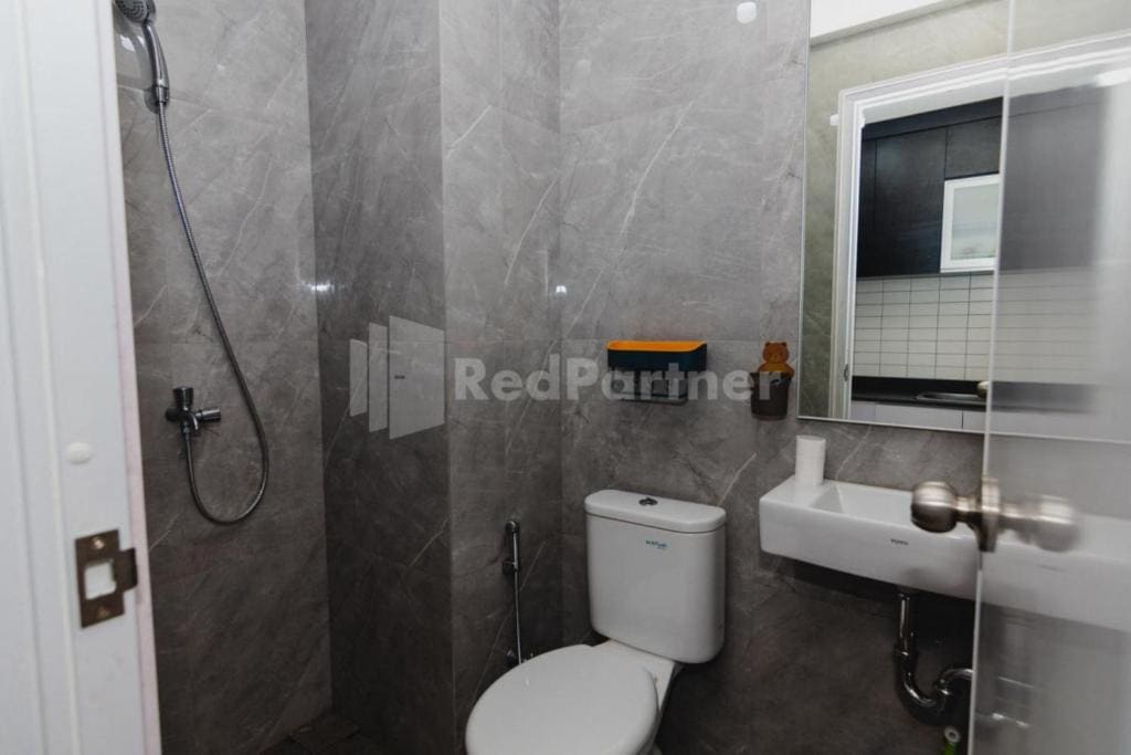Redliving Apartemen Sayana - Hazelnut Property Tower Cha - View 3
