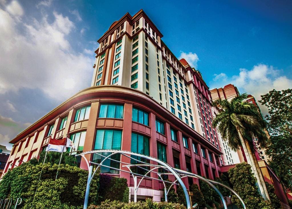 Redtop Hotel & Convention Center - Main view