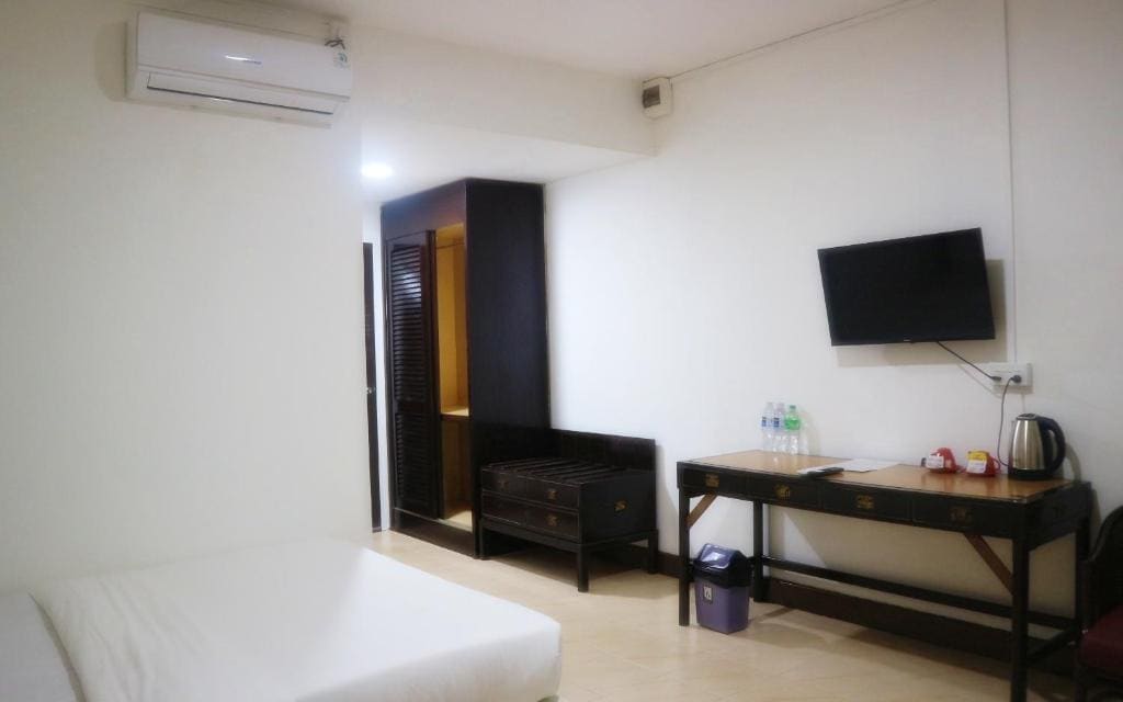 Hotel Riau Holidays - View 3