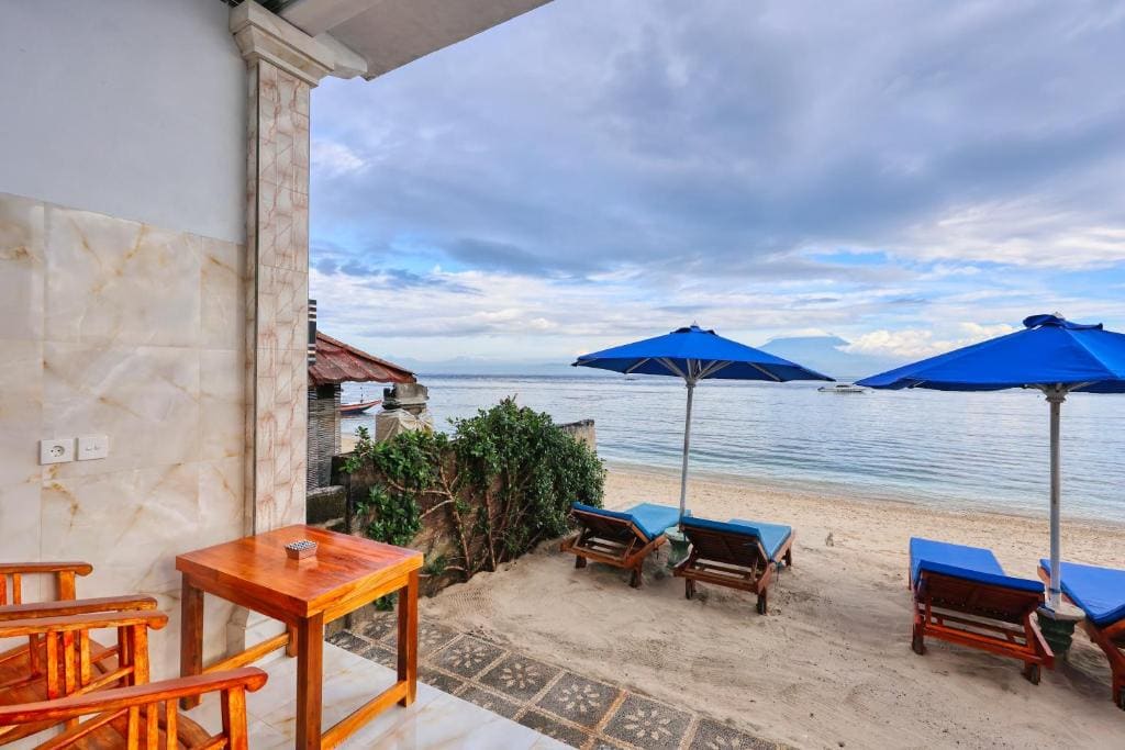 Sari Nadi Beach - View 2