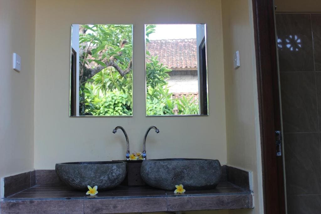 Sila Urip Guest House - View 2