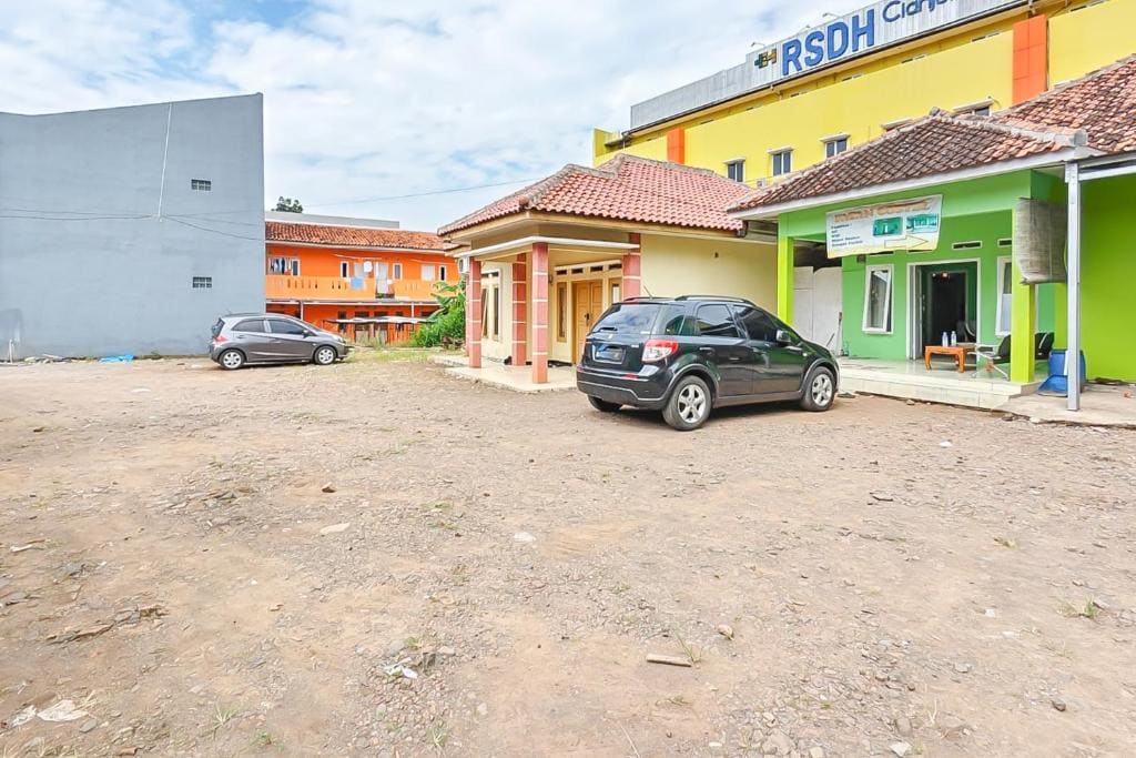 RedDoorz near RS Dr Hafiz Cianjur - Main view