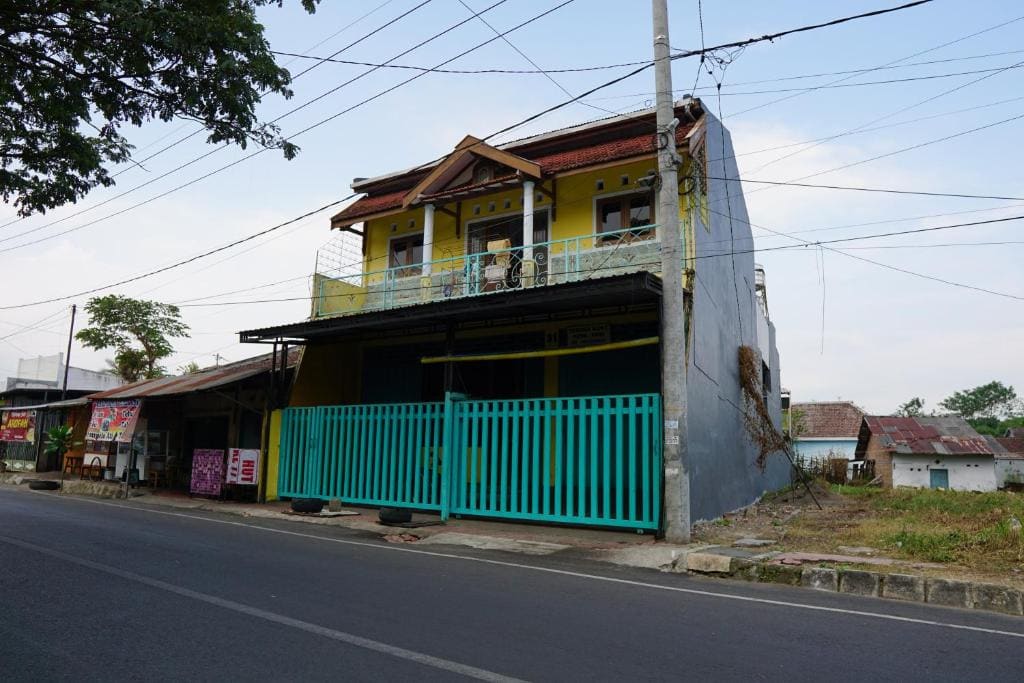 Hotel O Yoko Kost Syariah - View 3