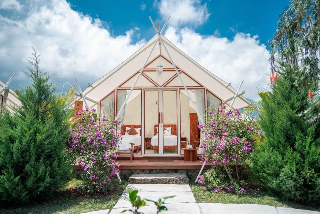 Svargan Lakeside Glamping - View 5