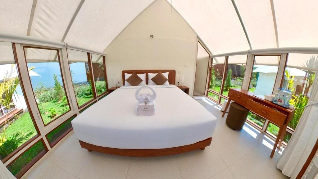 Svargan Lakeside Glamping - View 7