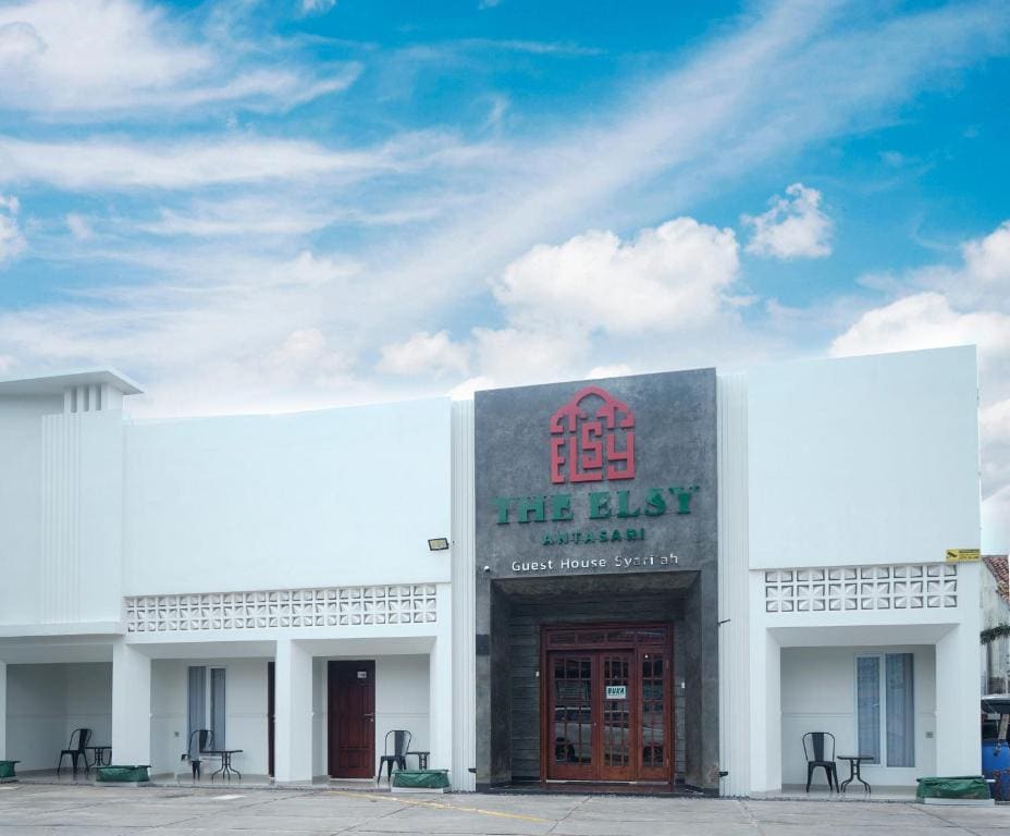 The Elsy antasari - Main view