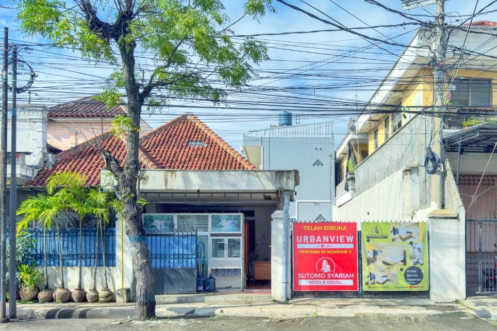 Urbanview at Sutomo Syariah near RSUD Nganjuk by RedDoorz - View 4