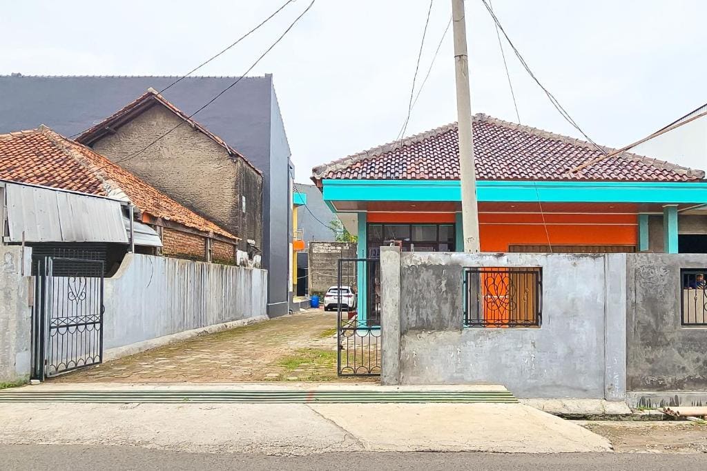 Urbanview MJ Hotel Syariah Cirebon by Reddoorz - Main view