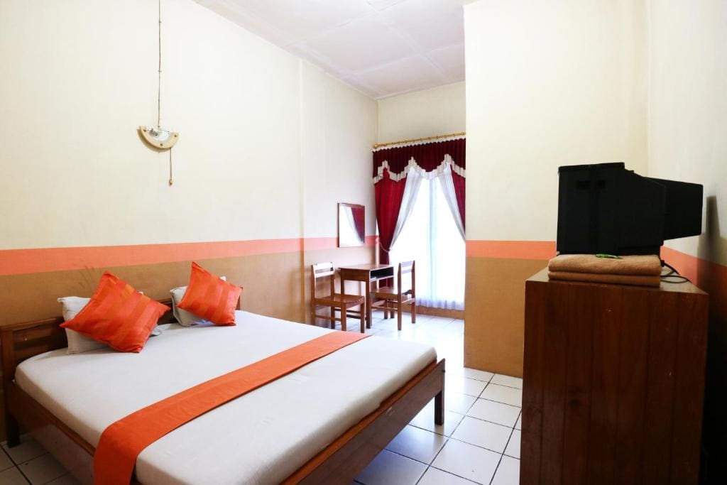 Hotel Wisata - View 2