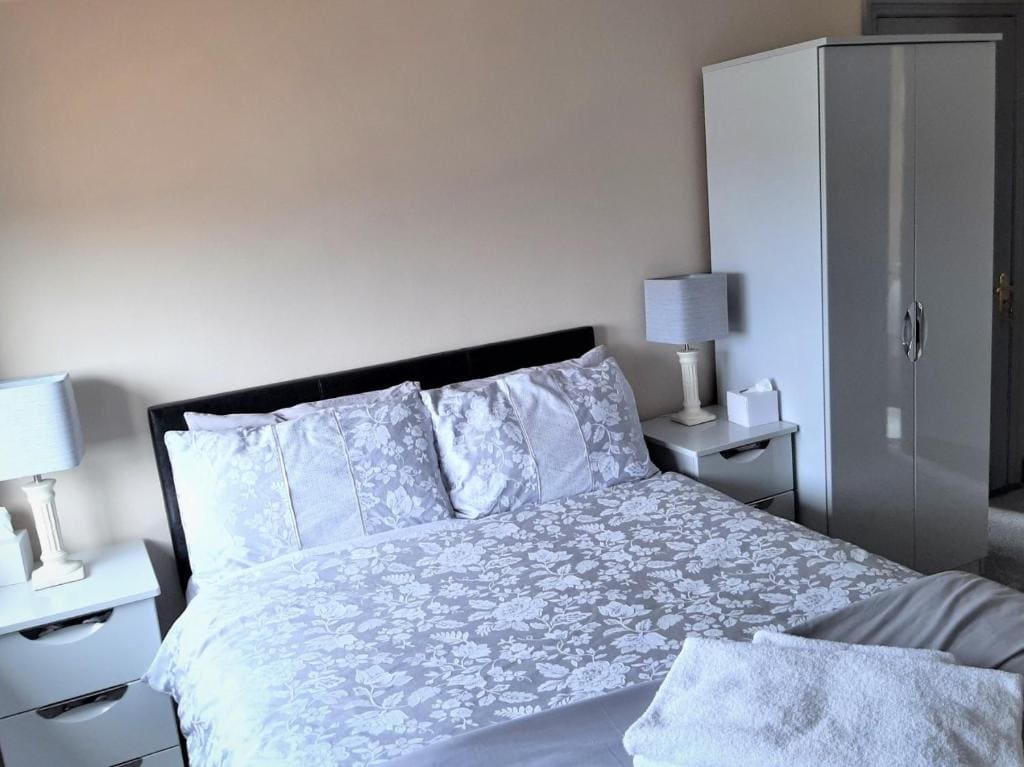 Aaron Vale B&B - View 4