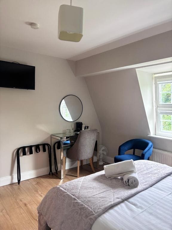 Beechwood House Accommodation - View 3