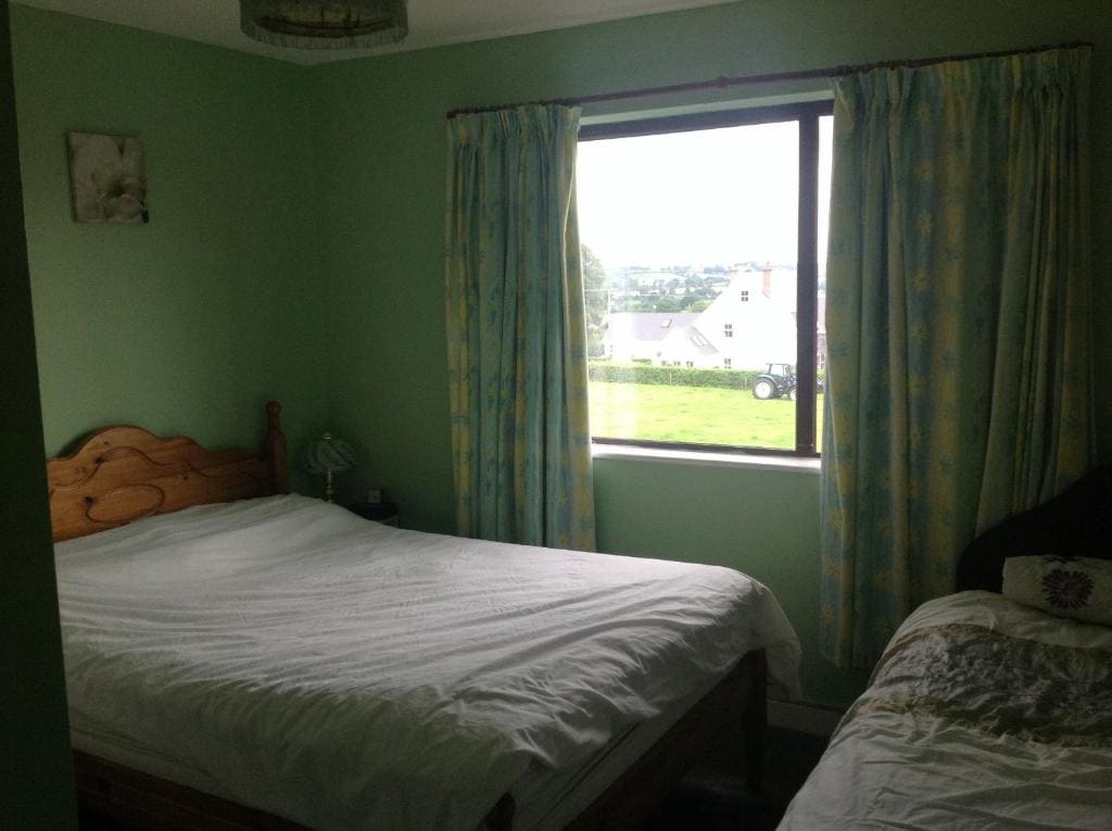 Hill View B&B Silvermines Buget Accomodation — Ansicht 6