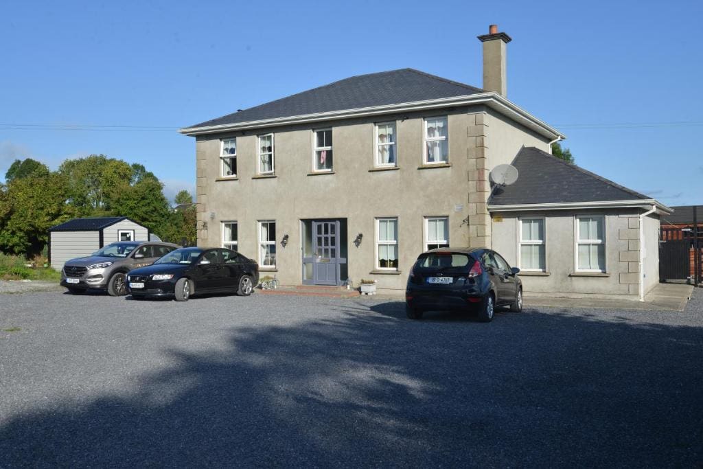 Kingstown House - View 7