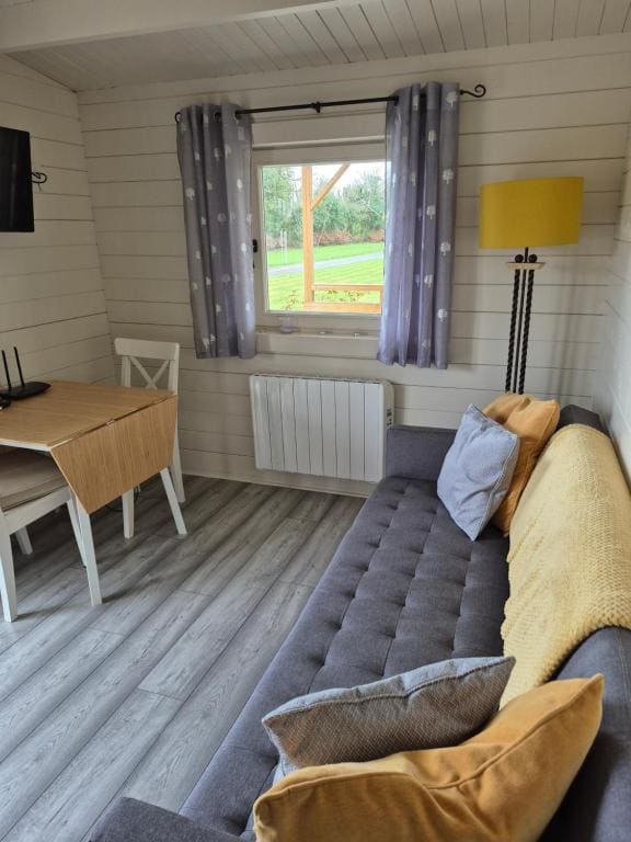 Nellies Cottage B&B - View 3