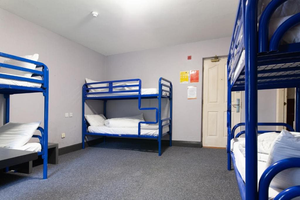 Sleepzone Clare - The Burren Hostel - Main view