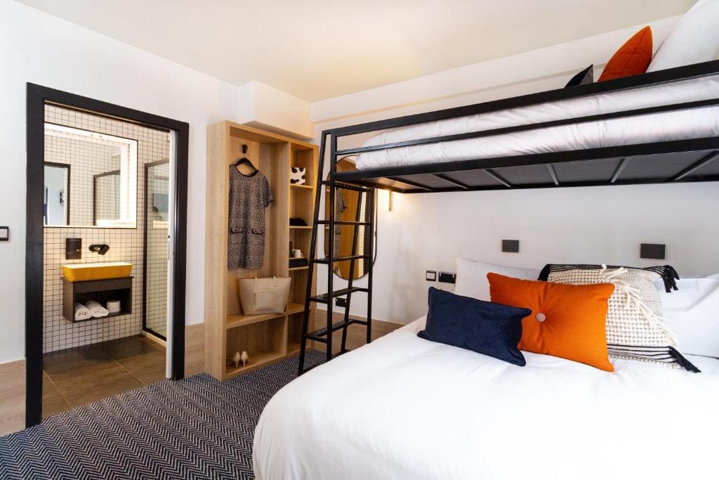 The Snug Townhouse - View 7