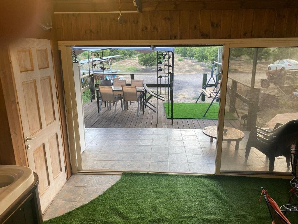 Gross Nofesh and Spa Guesthouse - Weergave 3