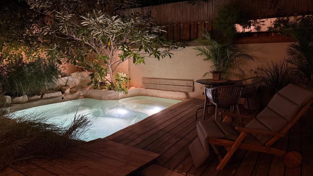 Sera Suites - View 6