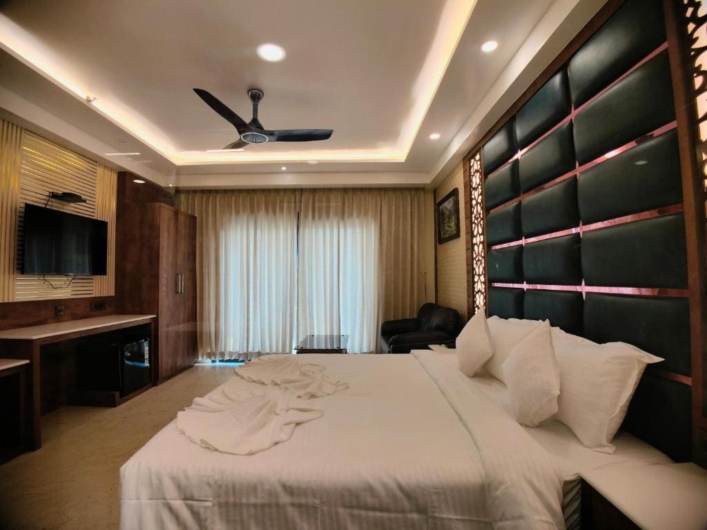 AGM GRAND HOTEL & Spa - मुख्य व्यू