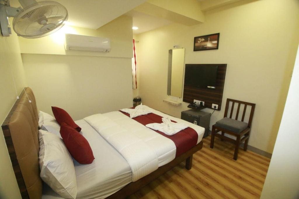 Hotel Alfa International, Mumbai – Near Nanavati Hospital - View 4