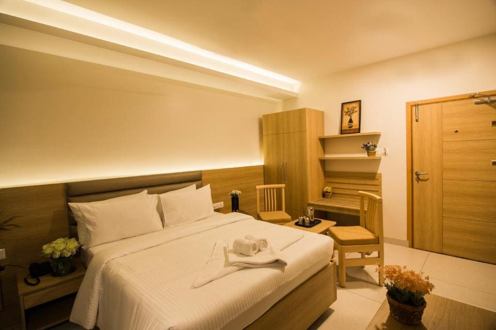 Hotel Ashoka - View 2