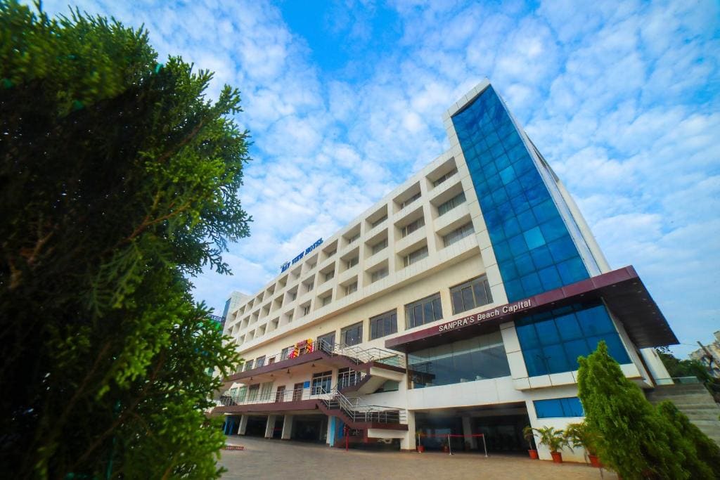 Bay View Hotel Vizag - Main view