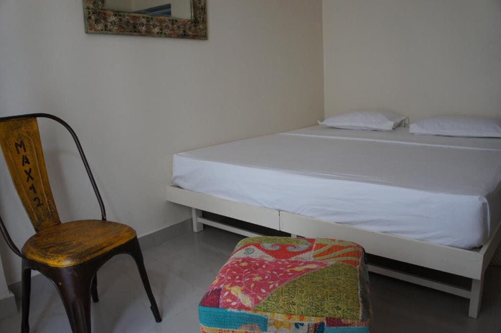 Bed & Chai - View 6