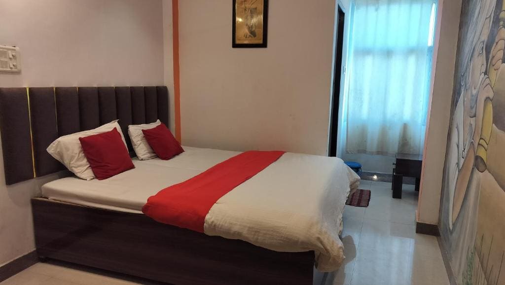 Bliss Guest House Assi Ghat - View 6