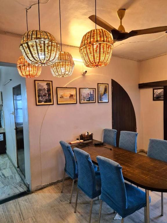 Bohemian Backpackers Kolkata - Main view