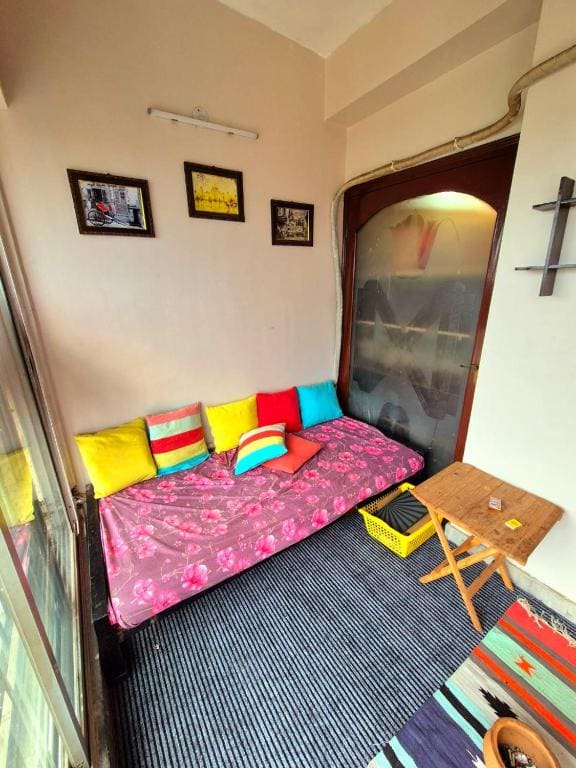 Bohemian Backpackers Kolkata - View 4