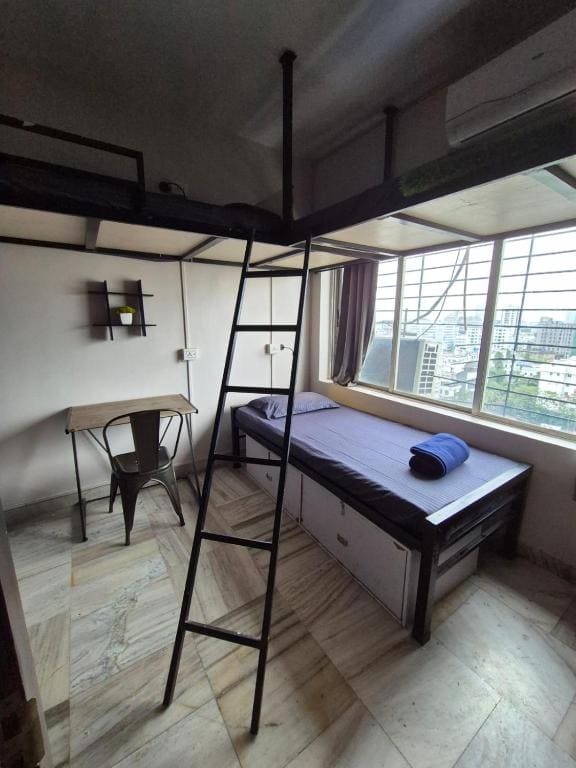 Bohemian Backpackers Kolkata - View 5
