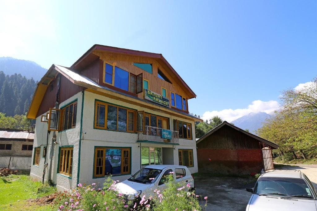Hotel Bright Palace - Main view