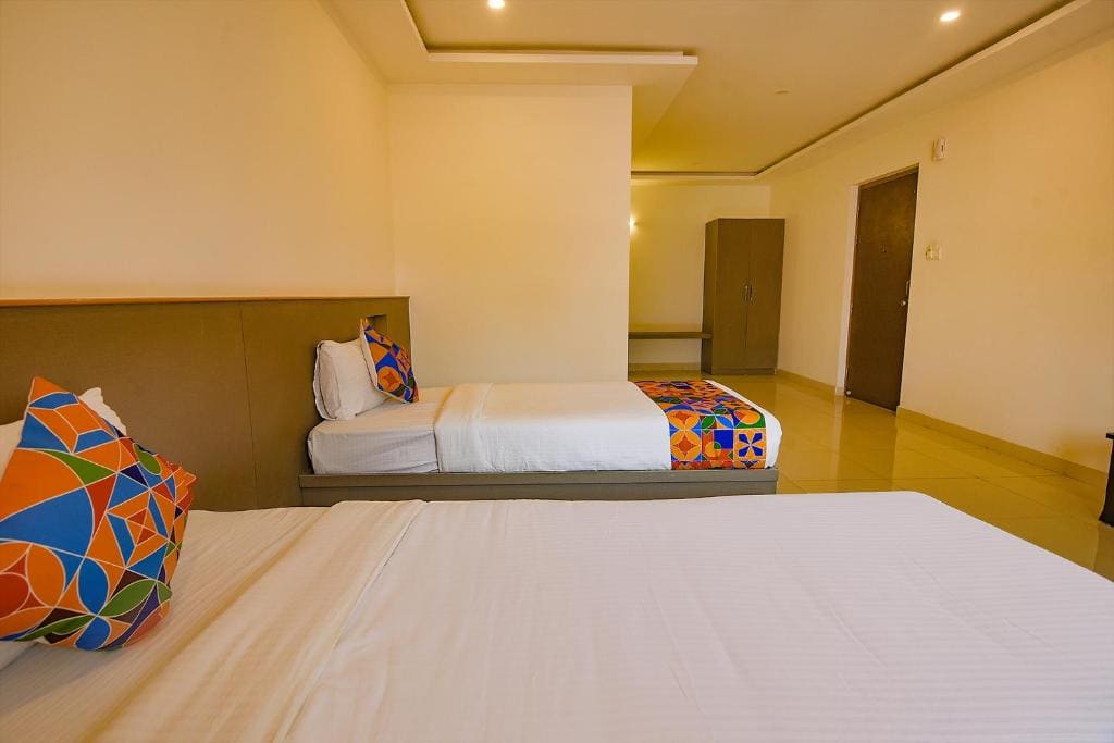 FabHotel Champion Gateway - Yelahanka - View 7
