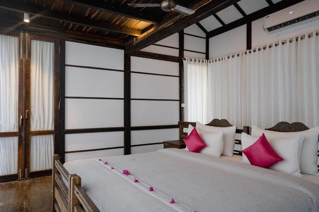 SpiceTree Chinnar - View 2
