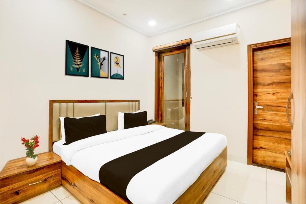 Super Collection O City Center Ludhiana Formerly MMC Inn - View 2