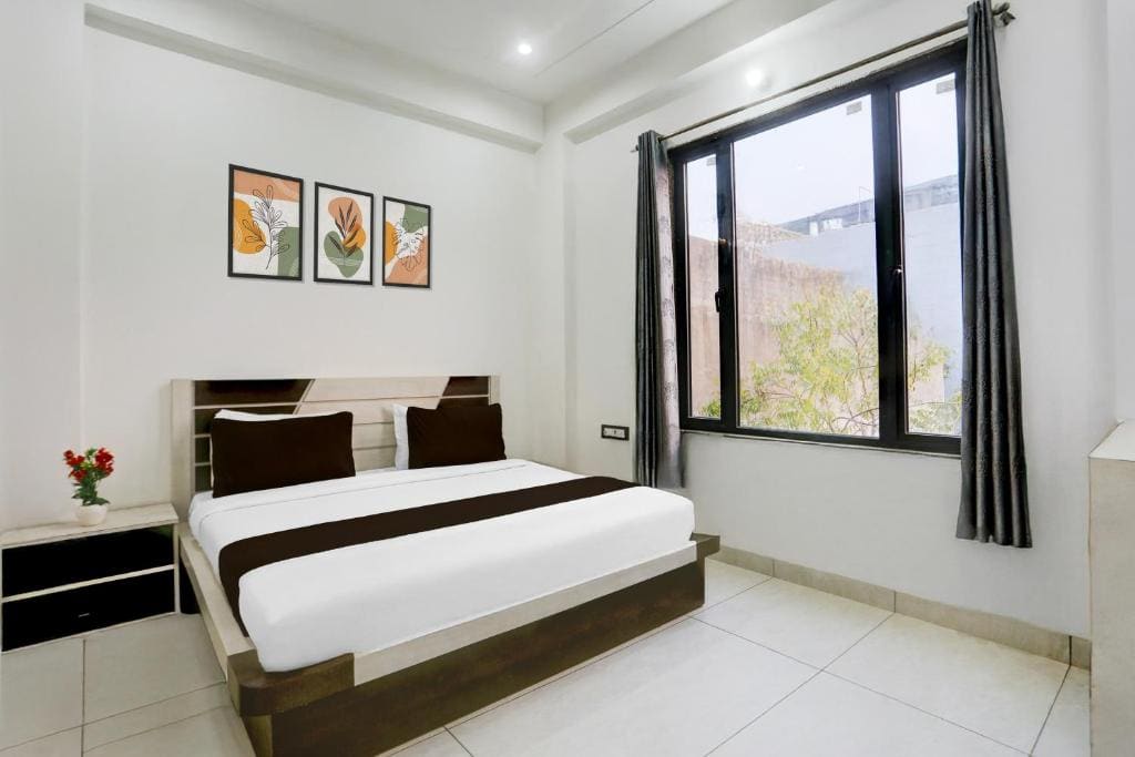 Super Collection O Khatu Shyam Formerly Hotel Dev Bhumi - View 6