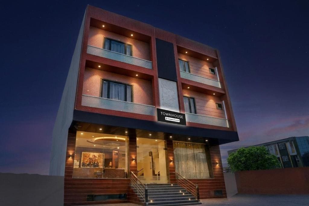 Super Collection O Khatu Shyam Formerly Hotel Dev Bhumi - Main view