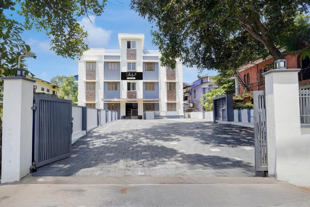 Collection O Westhill Near Govt Engg College - Main view