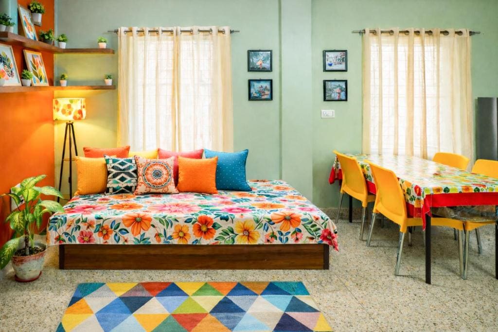 couple friendly room with balcony, kitchen private bath - Main view