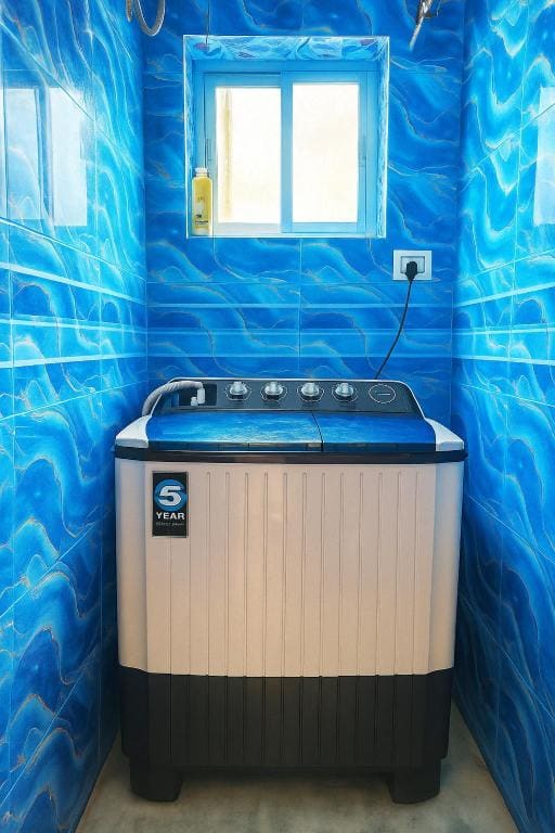 couple friendly room with balcony, kitchen private bath - View 3