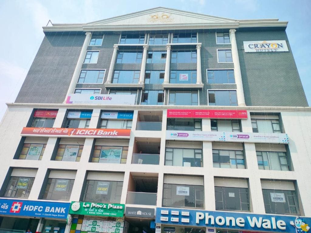 Crayon Hotels - Main view