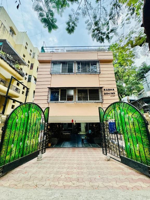 Hotel Elite Stay - Nilanjali Society, Kalyani Nagar, Pune - View 3