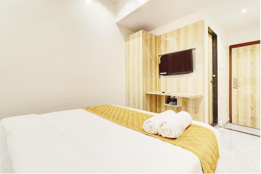 Hotel Enigma Inn - View 5