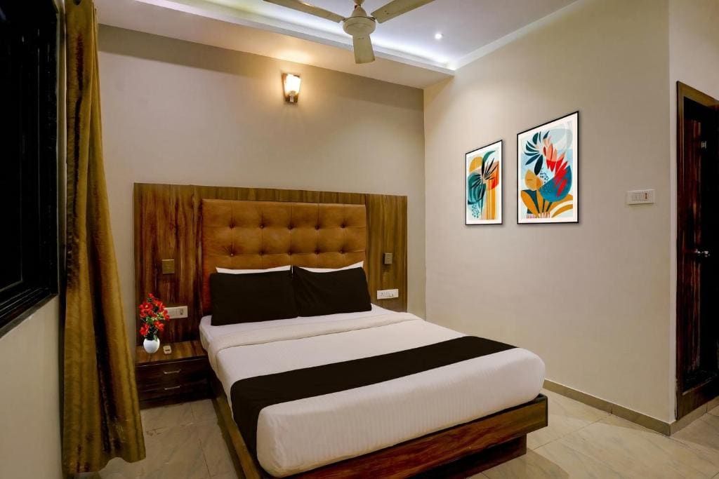 Townhouse Andheri Sakinaka Metro Formerly Hotel Amour - View 2
