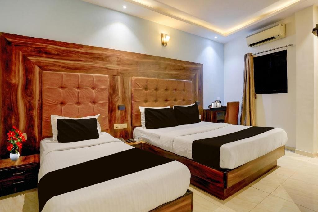 Townhouse Andheri Sakinaka Metro Formerly Hotel Amour - View 6