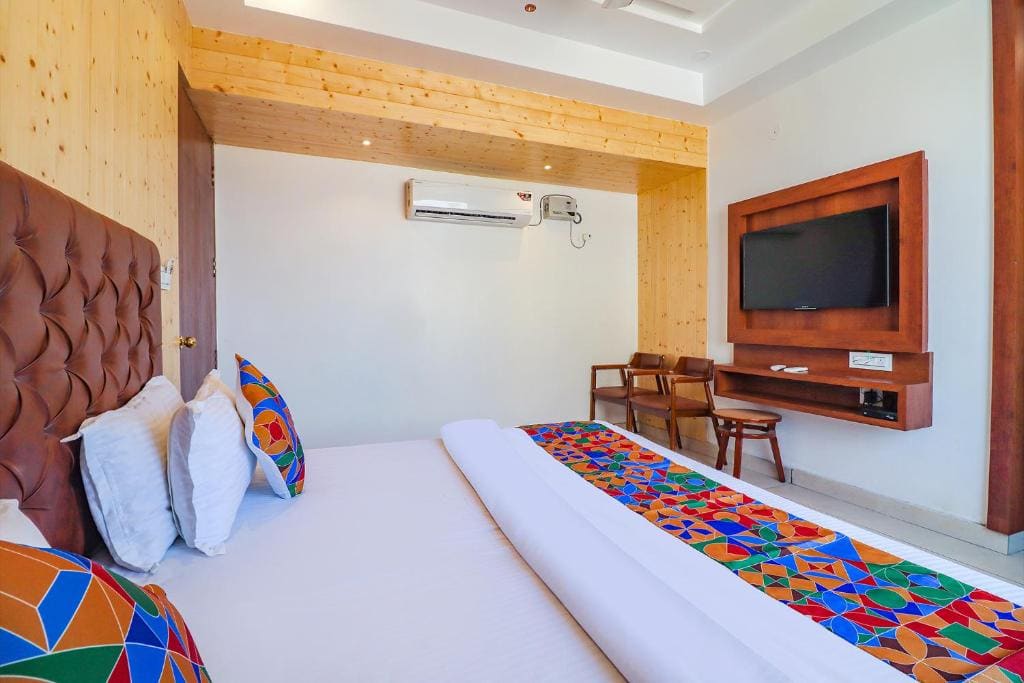 FabHotel Grand Arya - View 6