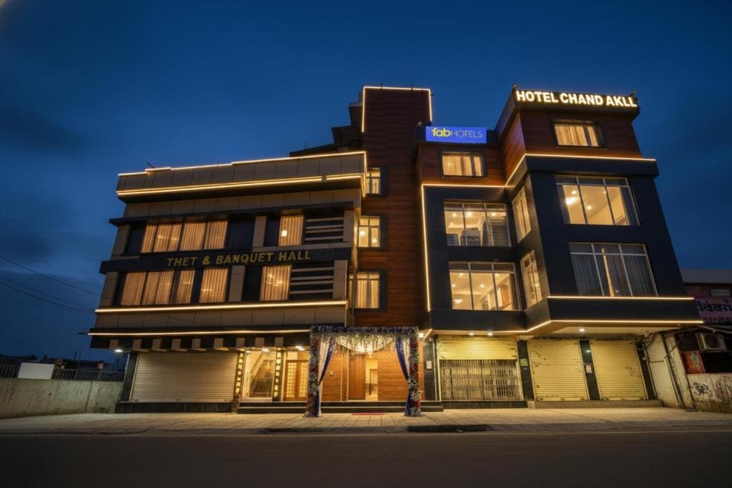 FabHotel Grand Arya - Main view