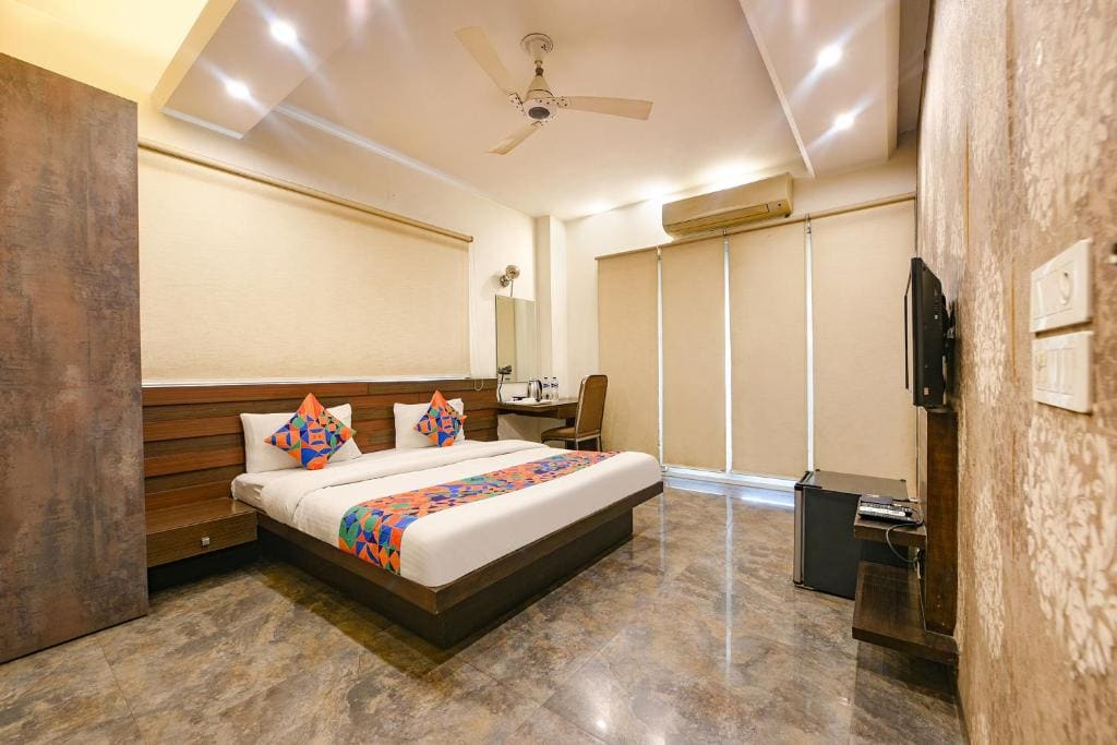 FabHotel Micasa Near Leisure Valley Park - Iffco Chowk - View 2