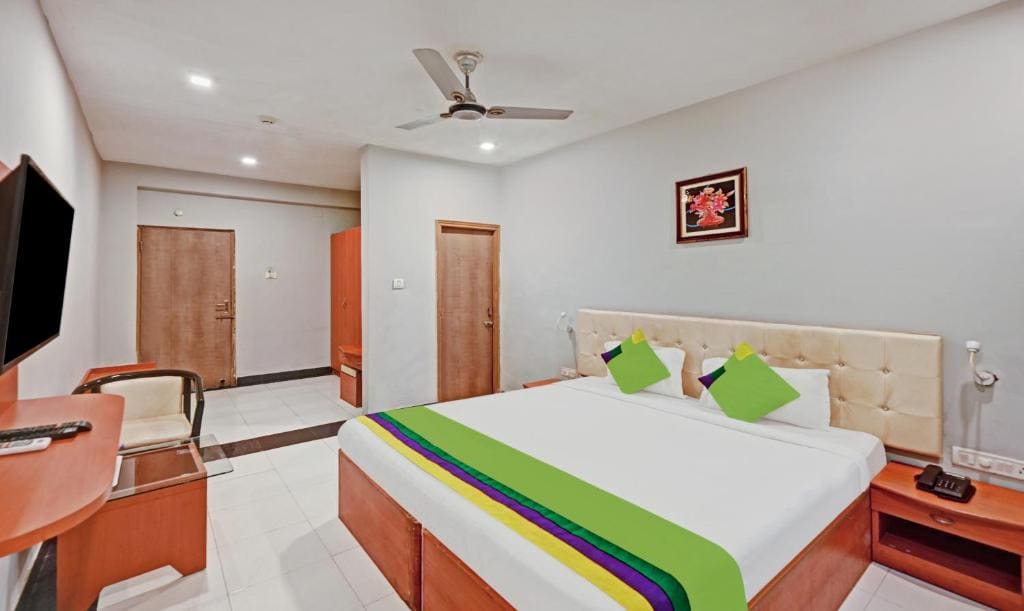 Treebo Sidhartha International Baliapanda - View 2