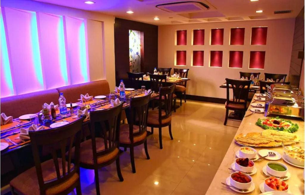 Hotel Florence Inn, Karol Bagh, New Delhi, 2 Min from Metro - View 3